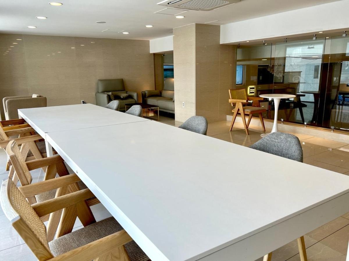 Seomyeon Ib Hotel Busan Buitenkant foto